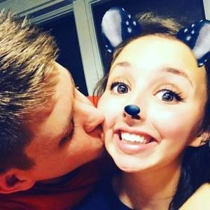 Meet your Posher, Travis